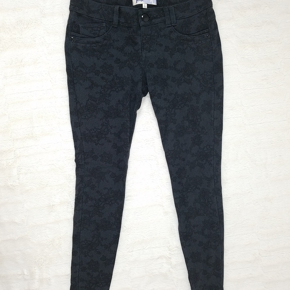 Lace Print Skinny Pants with Stretch